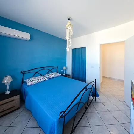 Ventotene Con Vista Mare Apartamento